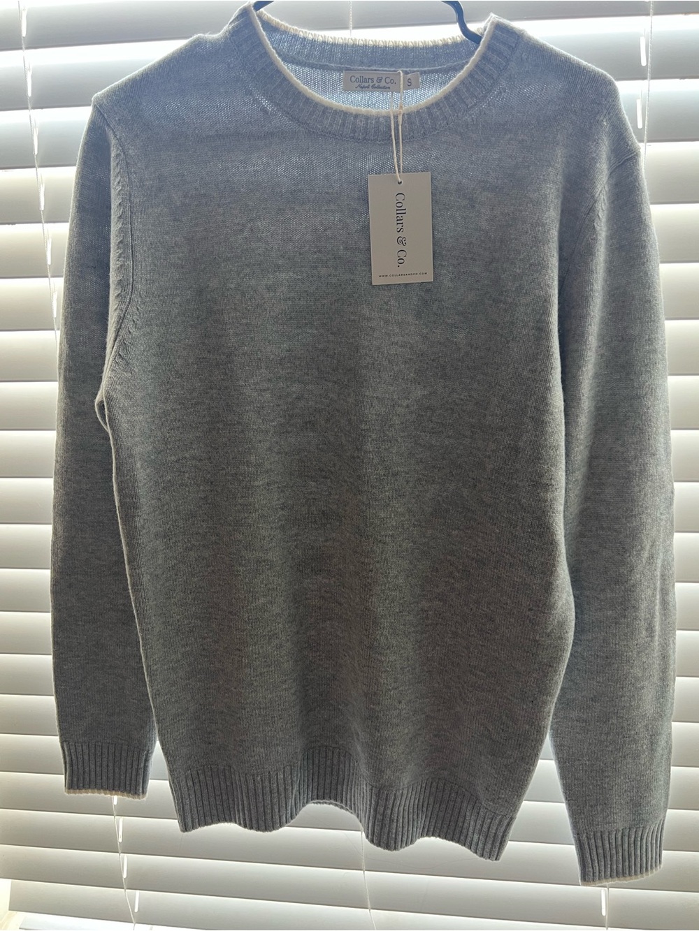 Collins & Co. Men's Heather Gray Crewneck Sweater